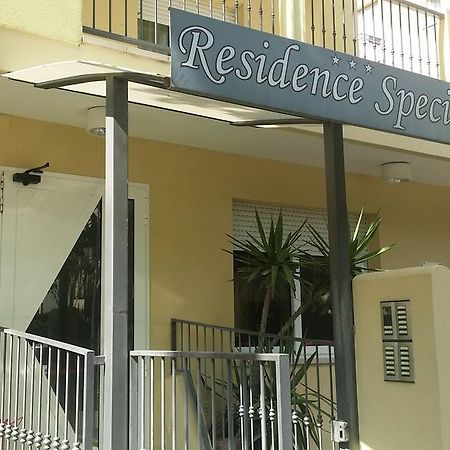 Residence Special Rimini Zewnętrze zdjęcie