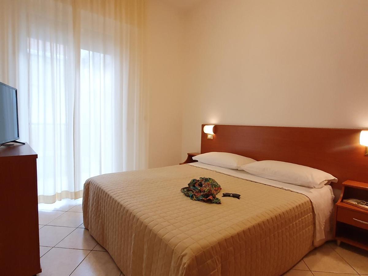 Residence Special Rimini Zewnętrze zdjęcie